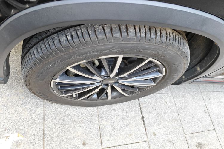 奇瑞 瑞虎8 PRO 2022款 390T 两驱天穹版 5座车身外观6004