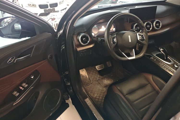 魏牌 VV5 2020款 1.5T 两驱智先锋中控内饰20