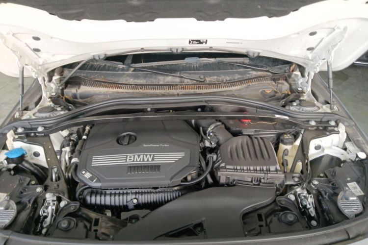 宝马2系(进口) 2023款 225i 四门轿跑车 M运动套装局部细节24