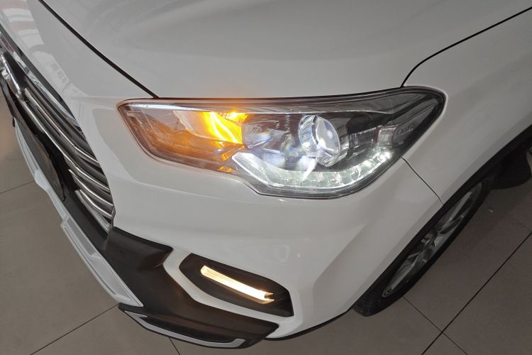 北京现代ix35 2019款 2.0L 自动两驱智勇·畅享版 国V局部细节36