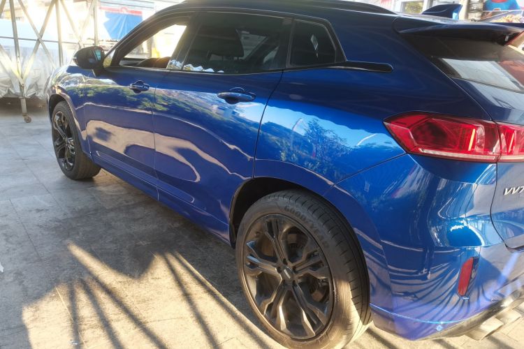 魏牌 VV7 2017款 2.0T 旗舰型车身外观6003