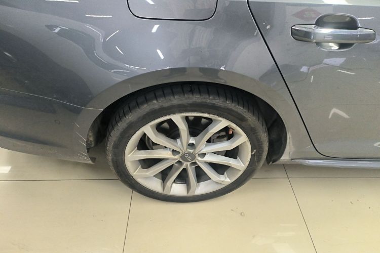 奥迪A4L 2019款 40 TFSI 时尚型 国V车身外观6008