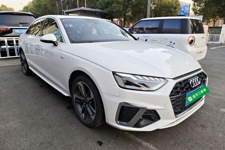 奥迪A4L 2023款 40 TFSI 时尚动感型车身外观6002