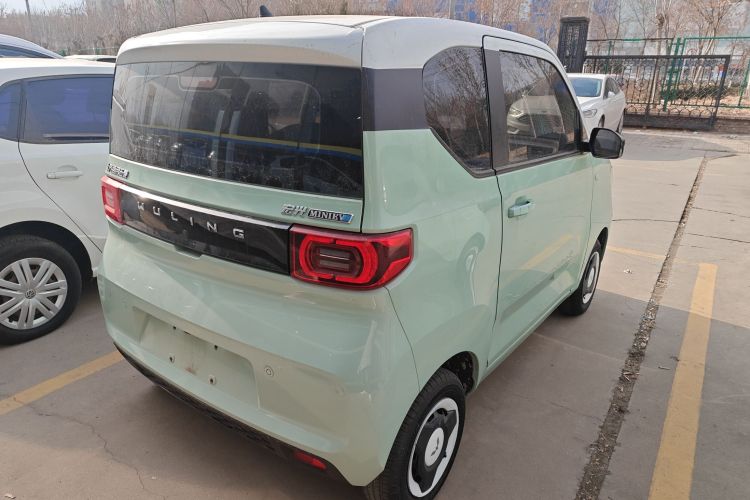 五菱汽车 宏光MINIEV 2022款 马卡龙时尚款 磷酸铁锂车身外观7