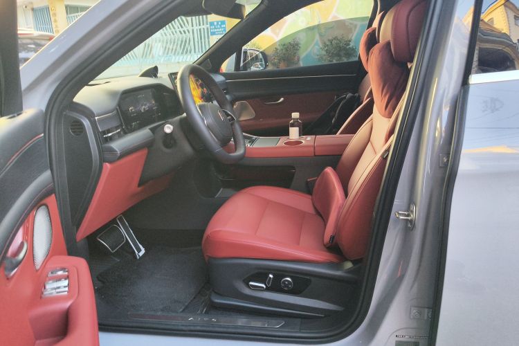 鸿蒙智行 问界M5 2025款 纯电  Ultra 后驱版中控内饰19