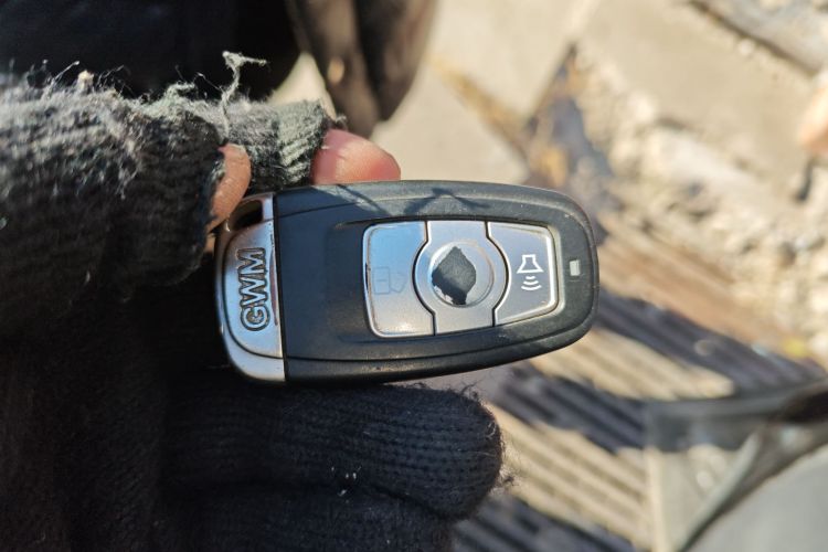 哈弗H6 2015款 运动版 1.5T 手动四驱精英型中控内饰11