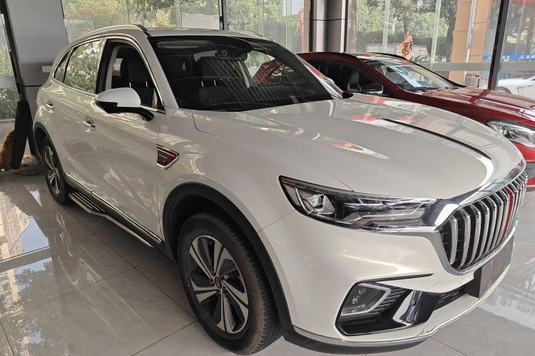 红旗HS5 2019款 2.0T 智联旗享版车身外观3