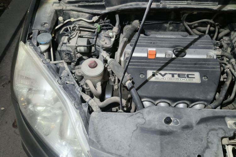 本田CR-V 2010款 2.4L 自动四驱豪华版局部细节9006