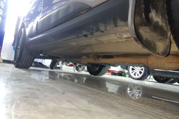 北京现代ix35 2013款 2.0L 自动两驱智能型GLS 国V局部细节9001