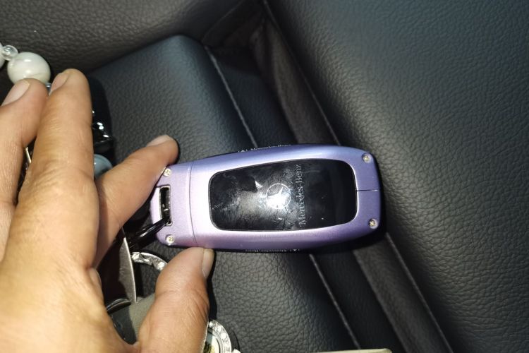 奔驰GLA 2023款 GLA 220中控内饰7001