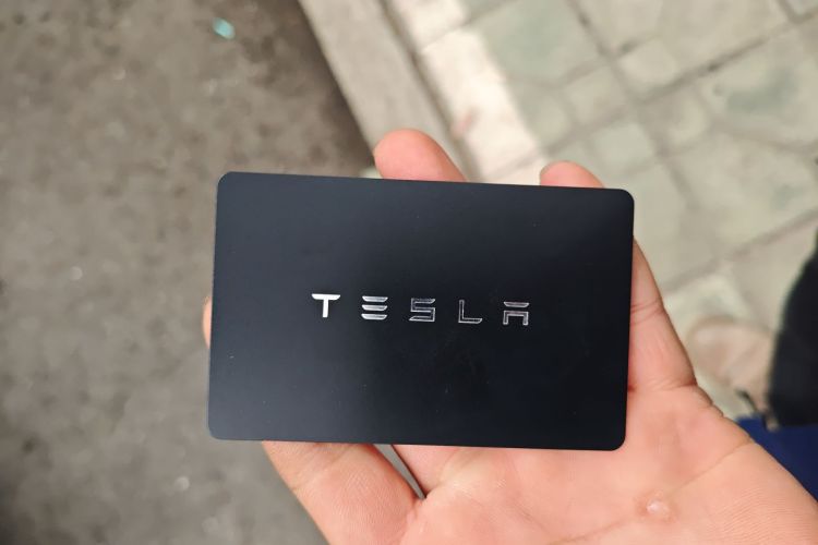 特斯拉 Model Y 2024款 后轮驱动版中控内饰11