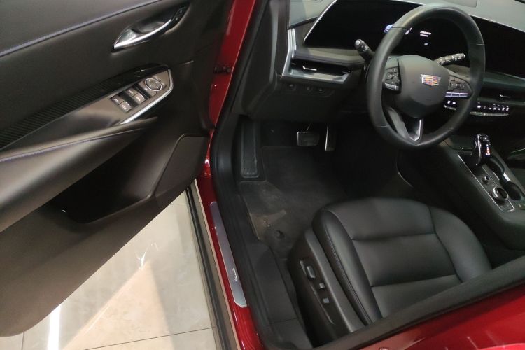 凯迪拉克XT4 2024款 28T 四驱豪华型中控内饰20