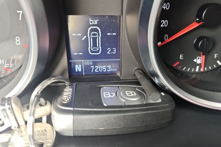 哈弗H6 2017款 蓝标 运动版 1.5T 自动两驱豪华型中控内饰15