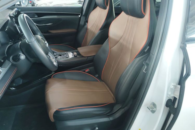 比亚迪 宋PLUS 2020款 1.5T 自动旗舰型局部细节19