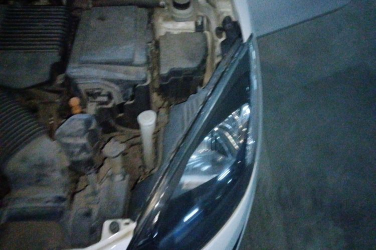 马自达2 2012款 两厢炫动 1.5L 自动超值版局部细节9007