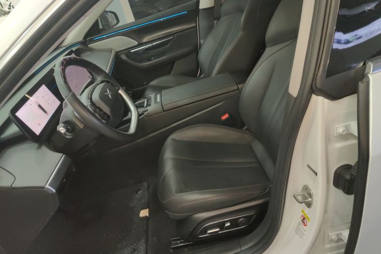 小鹏P7 2022款 625E中控内饰19