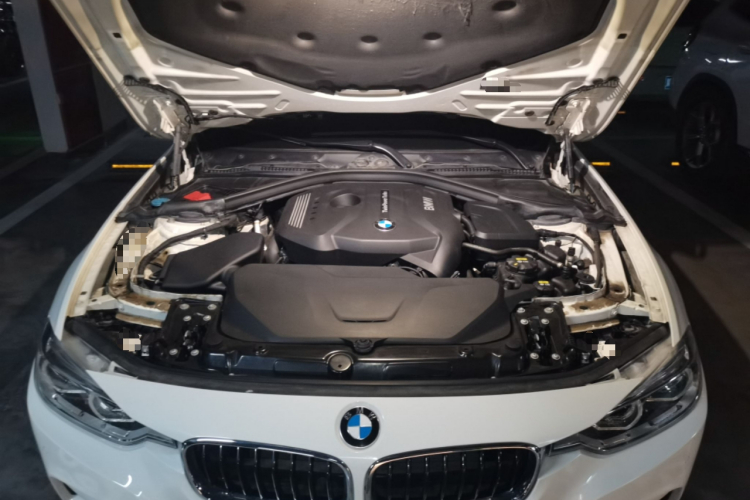 宝马3系 2017款 320Li M运动型局部细节24