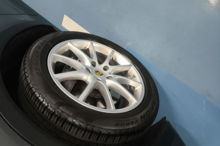 保时捷 2019款 Cayenne 3.0T车身外观6007