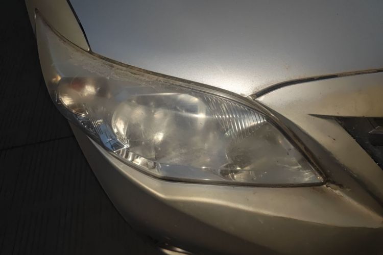 丰田 卡罗拉 2011款 1.6L 自动GL车身外观6006