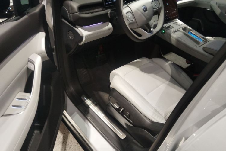 蔚来ES6 2024款 75kWh中控内饰20