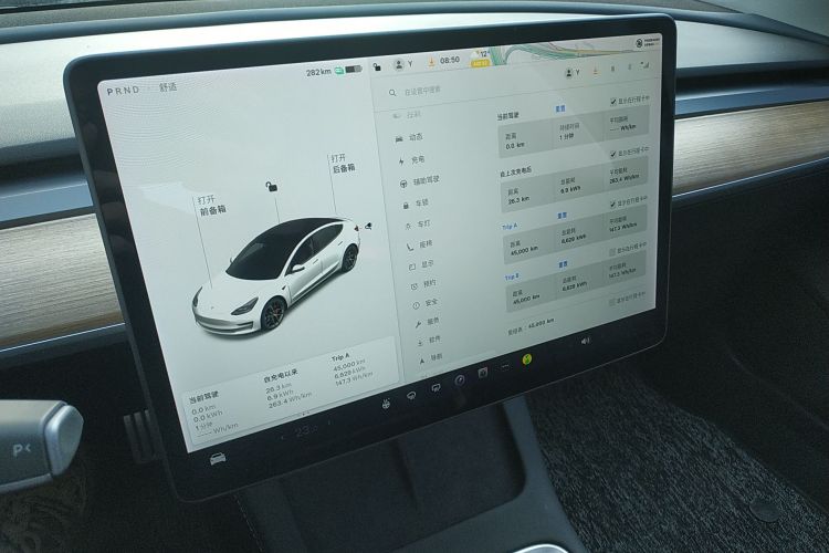 特斯拉 Model 3 2021款 Performance高性能全轮驱动版局部细节16