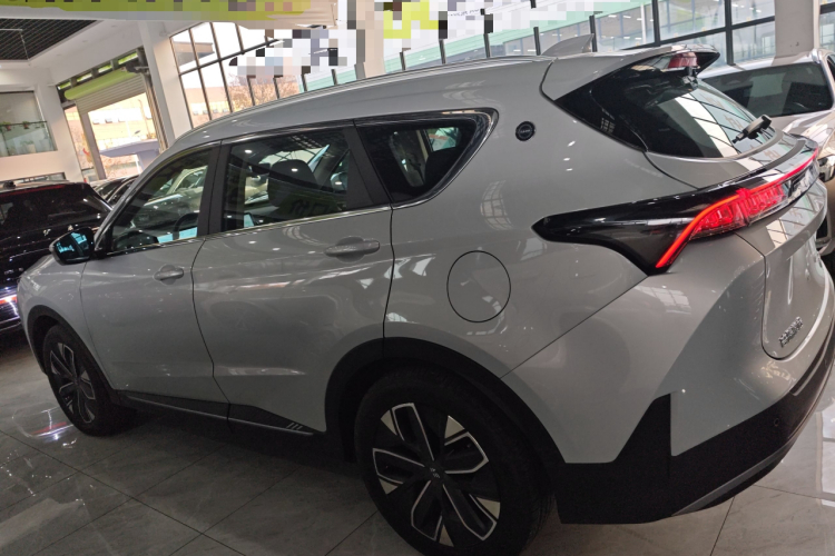 捷途山海L7 2024款 1.5T 120km ULTRA 7座车身外观6003