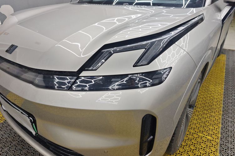 领克08 EM-P 2023款 120km 长续航Halo局部细节36