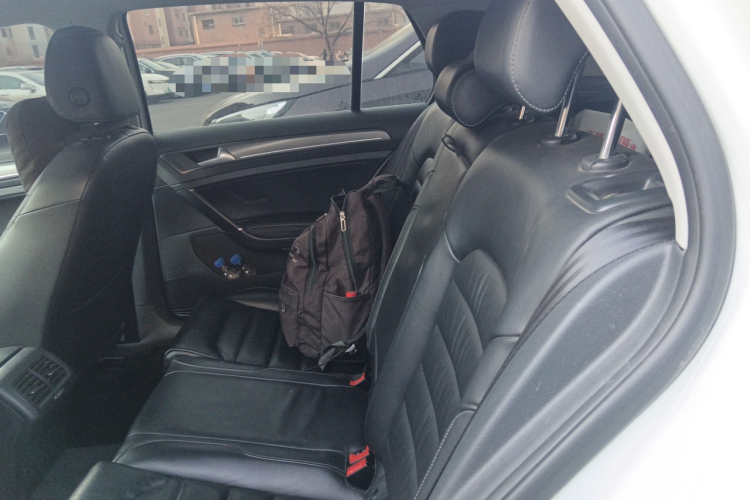 大众 高尔夫 2015款 1.4TSI 自动豪华型中控内饰21