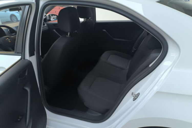 大众 捷达 2019款 梦想版 1.5L 手动时尚型中控内饰21