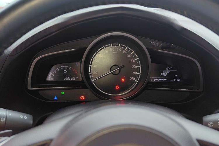 马自达CX-4 2020款 2.5L 自动两驱蓝天驾趣版局部细节14