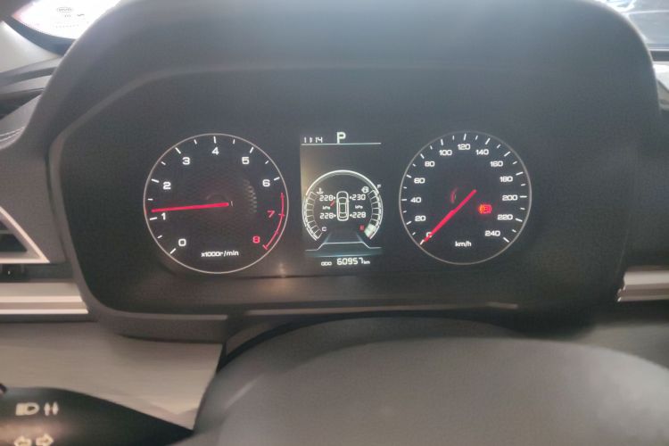 比亚迪 秦 2019款 1.5L 自动豪华型中控内饰14