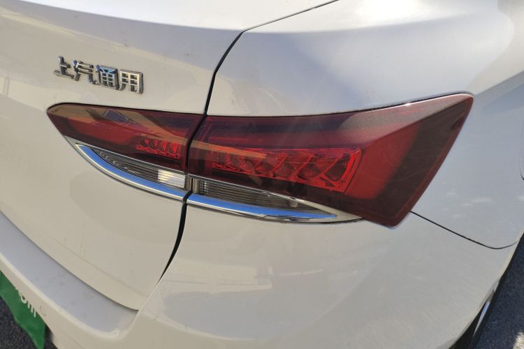 别克 英朗 2021款 改款 典范 1.5L 自动精英型车身外观6006