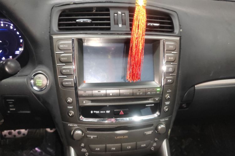 雷克萨斯IS 2011款 250 运动版中控内饰16