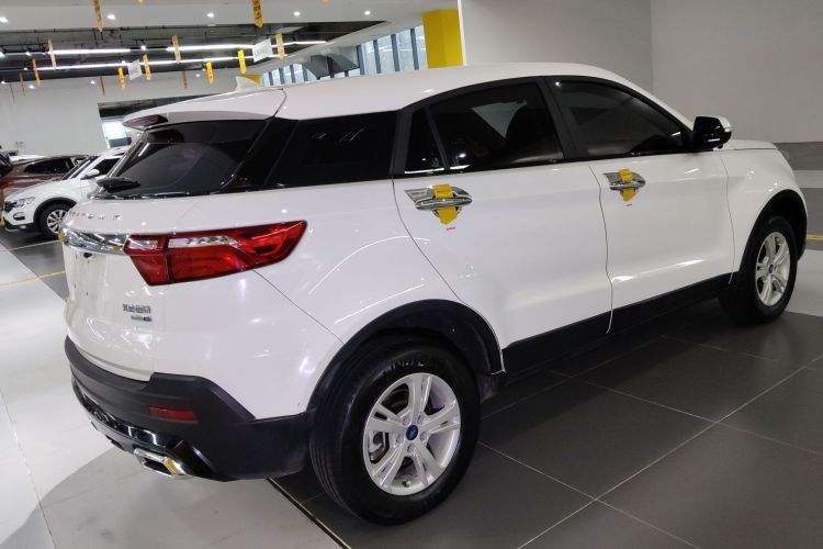 福特 2020款 领界S EcoBoost 145 CVT精领型车身外观7