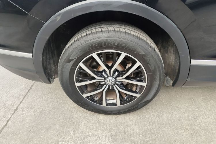 大众 途观L 2018款 改款 330TSI 自动两驱豪华版车身外观6008