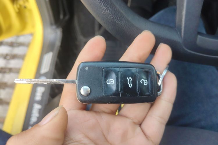 大众 Polo 2014款 1.6L 自动舒适版中控内饰11