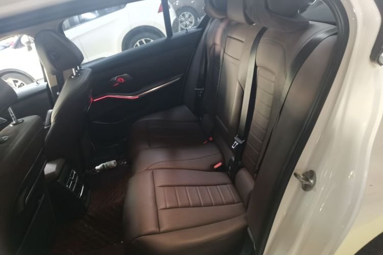 宝马3系 2021款 320Li M运动套装中控内饰7004