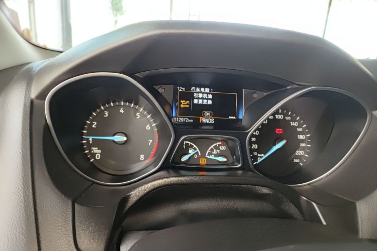 福特 福克斯 2017款 三厢 EcoBoost 180 自动精英型中控内饰14