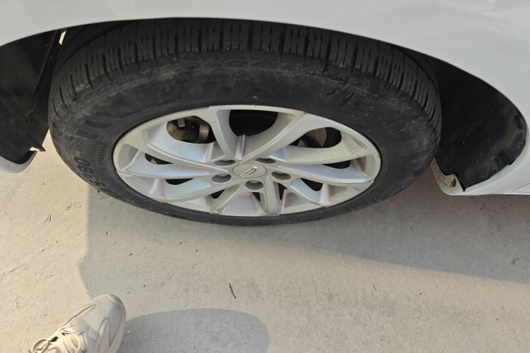 吉利汽车 帝豪 2021款 UP 1.5L CVT豪华型车身外观6007