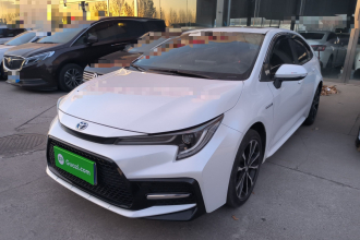 丰田 雷凌 2021款 双擎 1.8H E-CVT运动版
