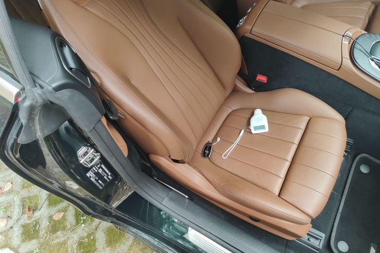 奔驰E级(进口) 2020款 E 260 轿跑车局部细节41