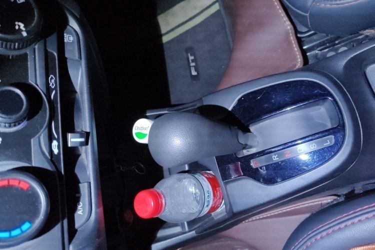 本田 飞度 2014款 1.5L LX CVT舒适型中控内饰18