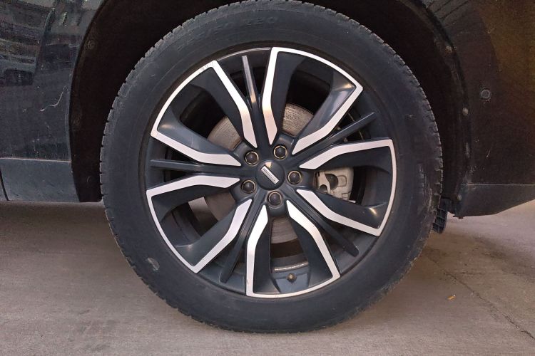 魏牌 P8 2018款 2.0T 旗舰型车身外观10