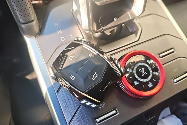 捷途旅行者 2023款 2.0T 四驱征服PRO中控内饰11