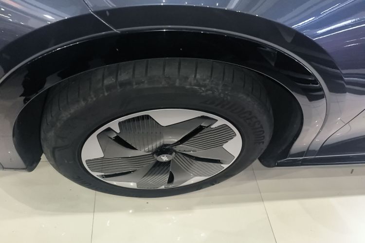 智己汽车 智己LS7 2023款 77kWh Urban Fit后驱版车身外观6007