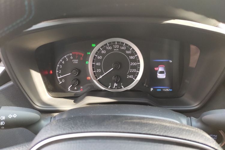 丰田 卡罗拉 2024款 1.2T 精英版中控内饰14