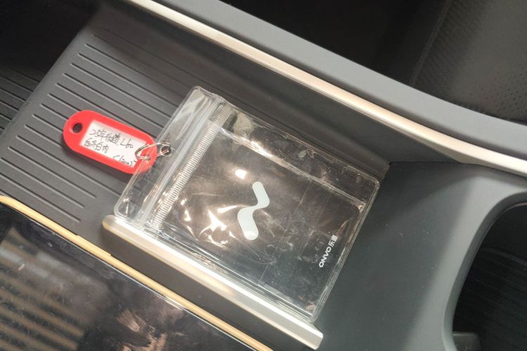 乐道L60 2024款 60kWh 后驱版中控内饰11