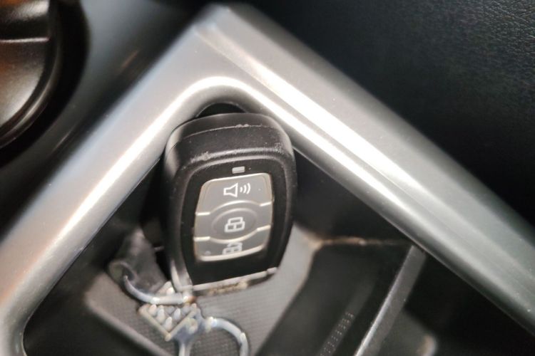 哈弗H6 2014款 运动版 1.5T 手动两驱精英型中控内饰11