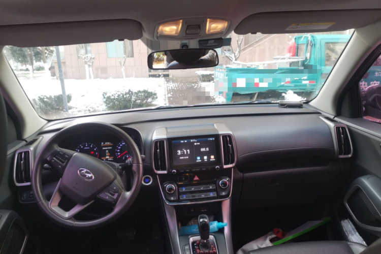 北京现代ix35 2018款 2.0L 自动两驱智勇·畅享版中控内饰12