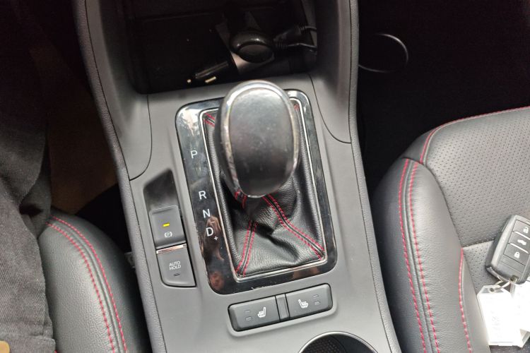 长安CS75 2014款 1.8T 自动尊贵型 国IV中控内饰18